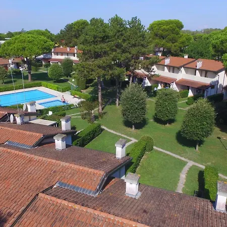 ヴィラ Villaggio Club Dei Pini *