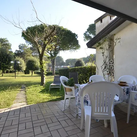 Villaggio Club Dei Pini ヴィラ ビビオーネ