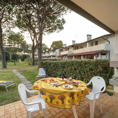 Villaggio Club Dei Pini ビビオーネ