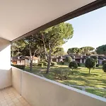 Villaggio Club Dei Pini 빌라 비비오네
