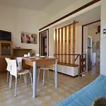 Villaggio Club Dei Pini 빌라